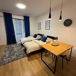 Mw 4 Apartment *